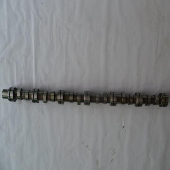 6D140 CAMSHAFT