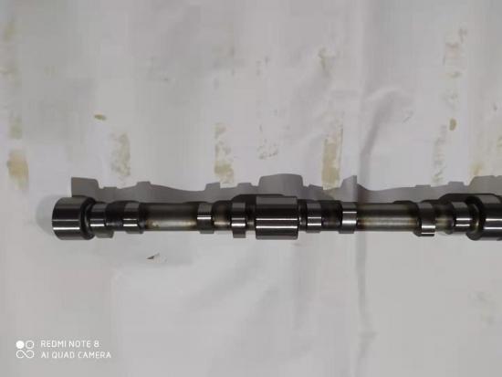 C6.6  CAMSHAFT